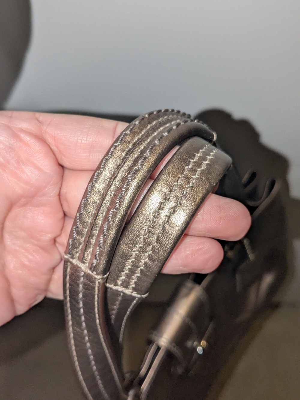Coach Y2K Soho Metallic Leather Buckle Tote - Gold With Beautiful Purple Lining - Picture 6 of 10